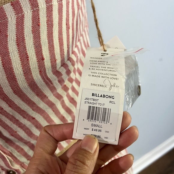 Billabong two piece. - Picture 3 of 6